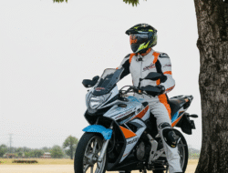 Panduan Terjaga Naik Motor Ketika Cuaca Panas Berlebihan